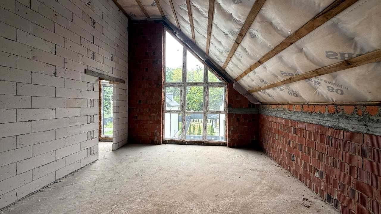 1875303591876022