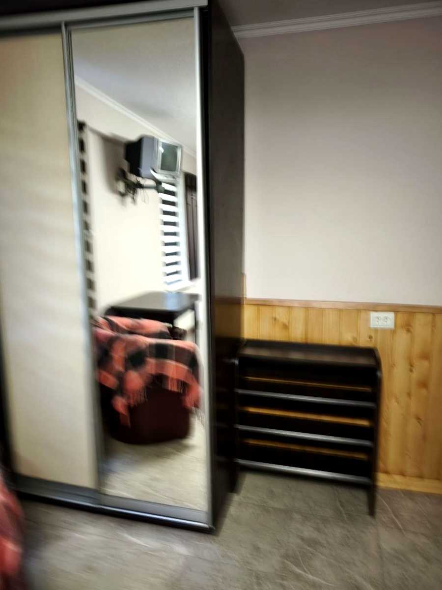 1875303670941200