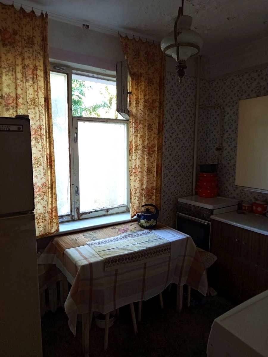 1875304757872377