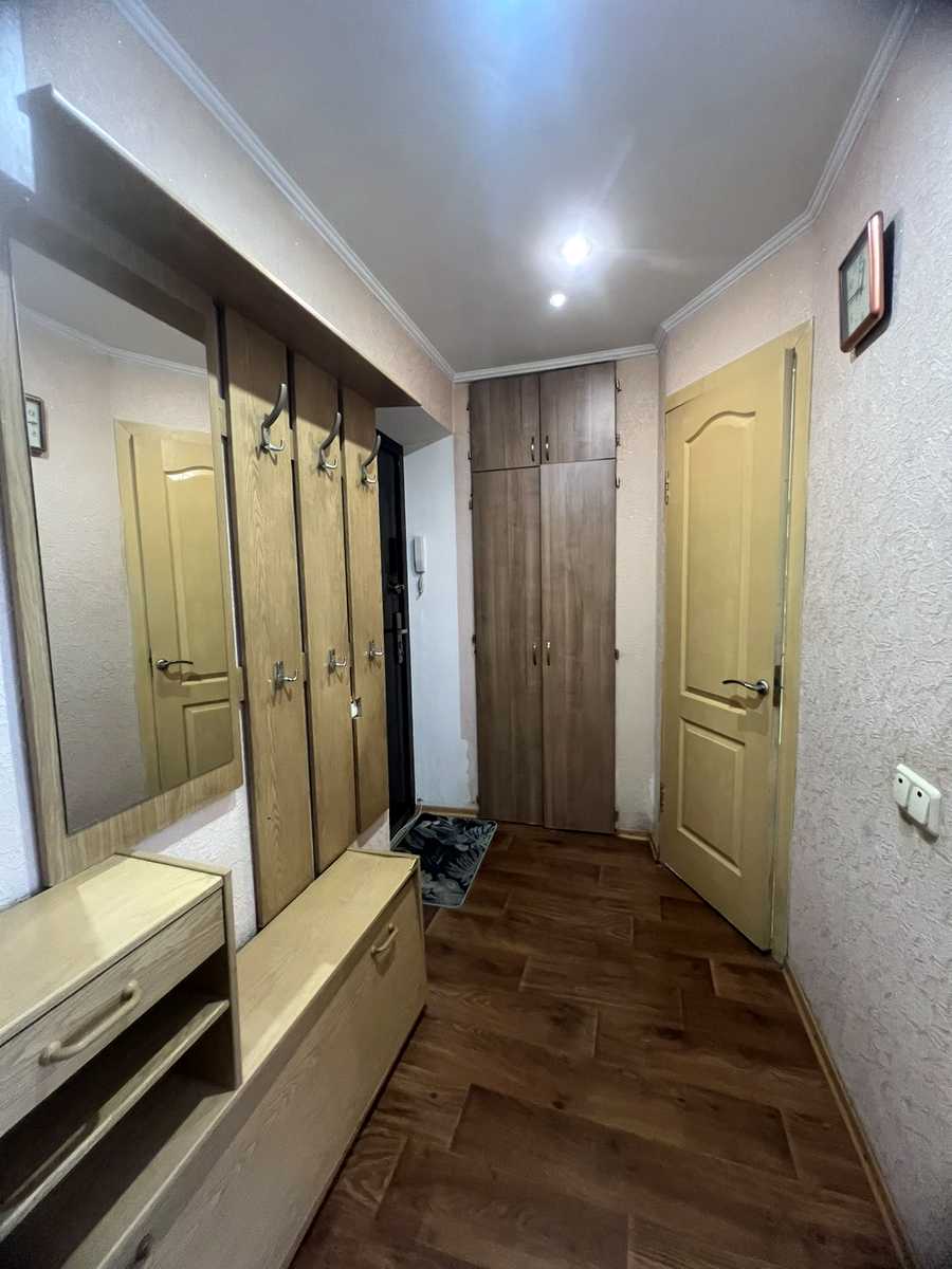 1875307676838063