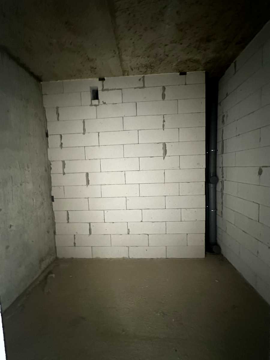 1875308184902441