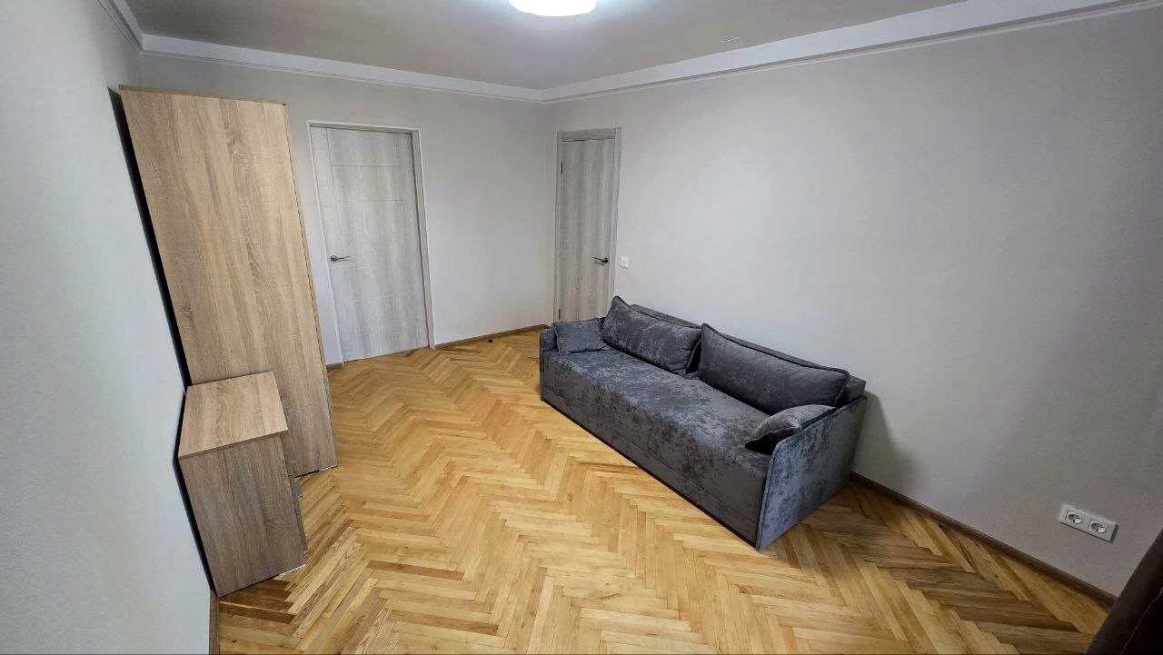 1875311250862752