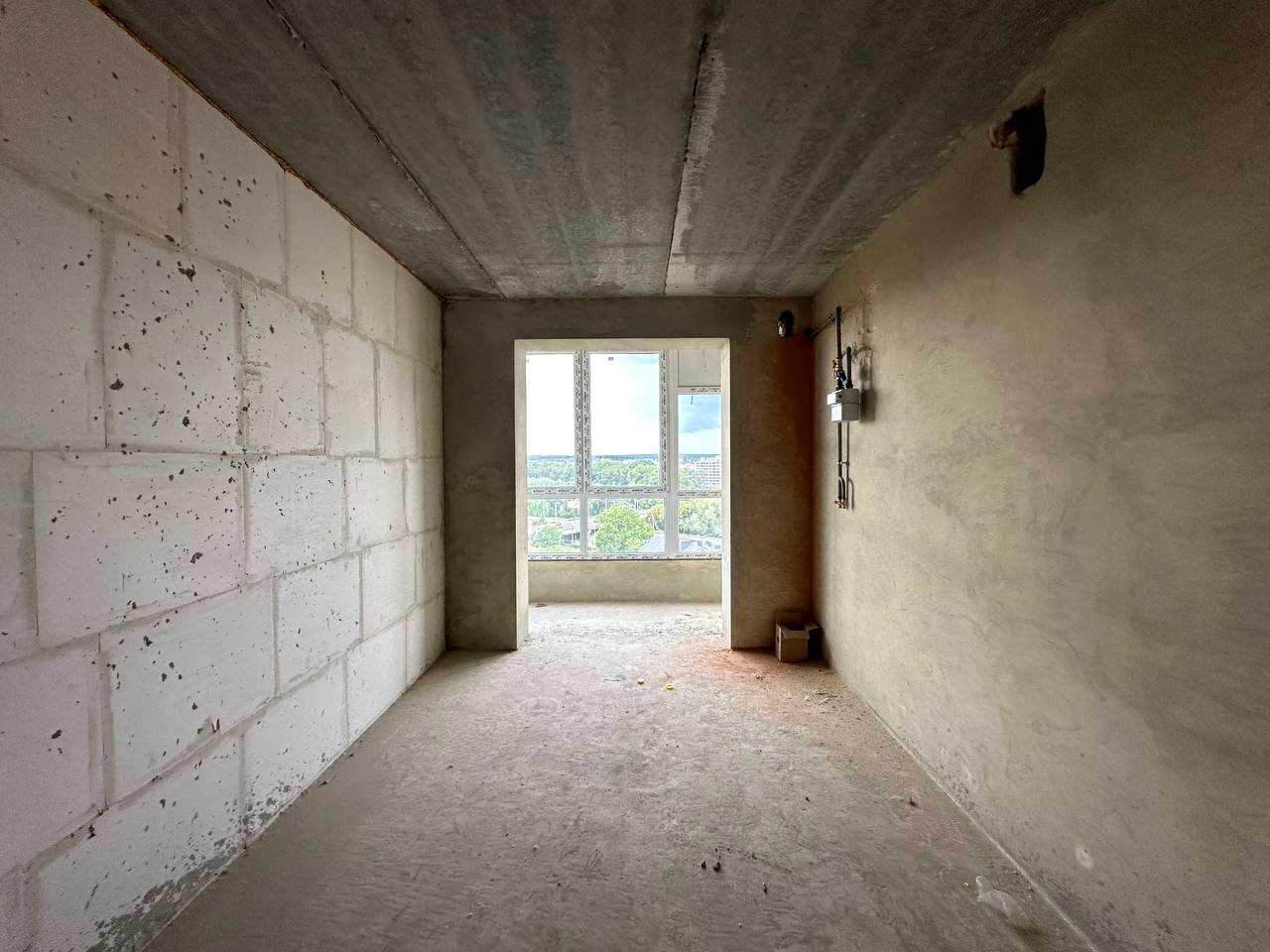 1875313436393312