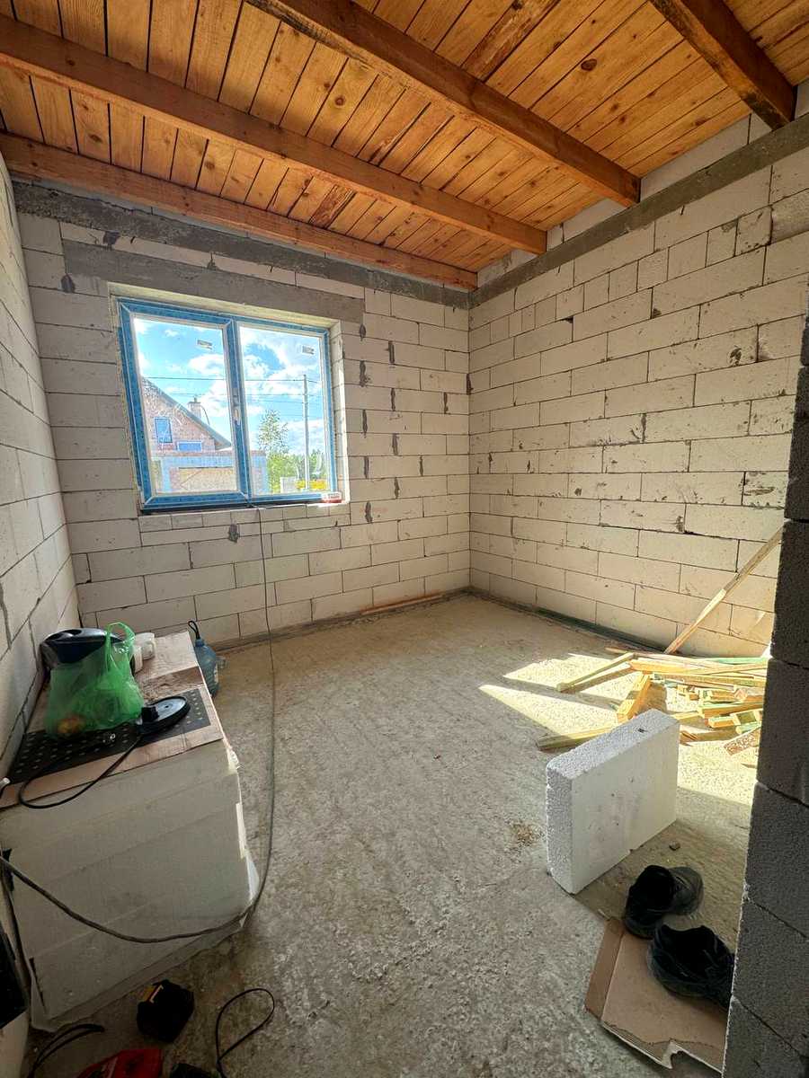 1875317223761196
