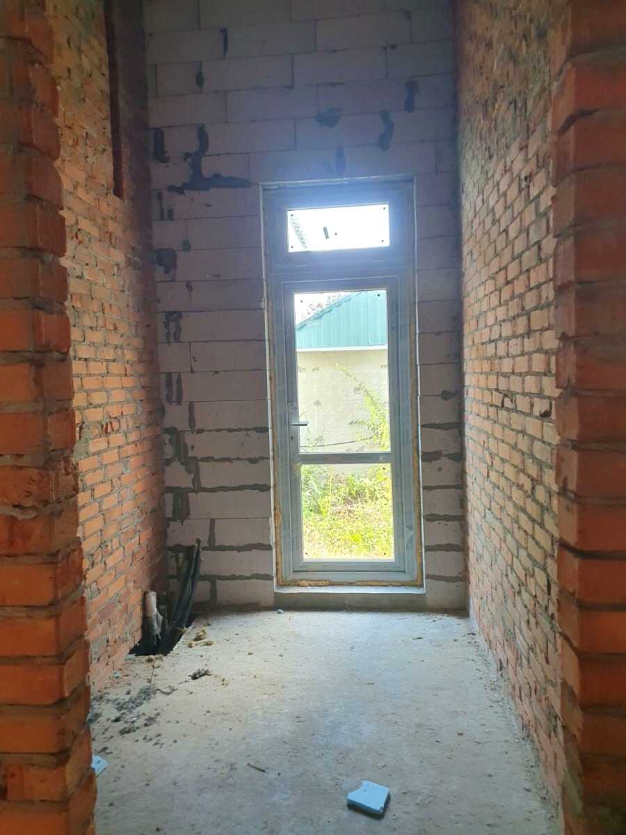 1875317922357281