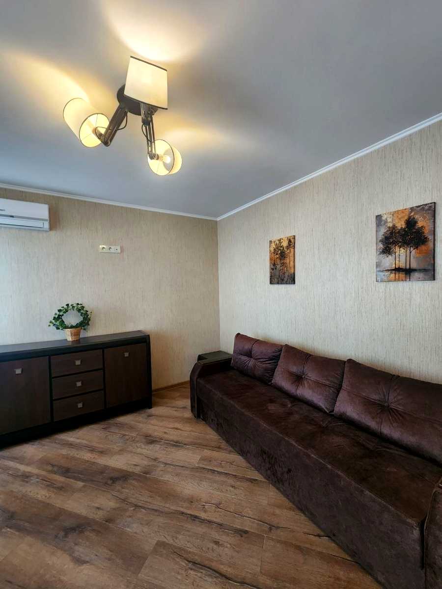 1875318089501186