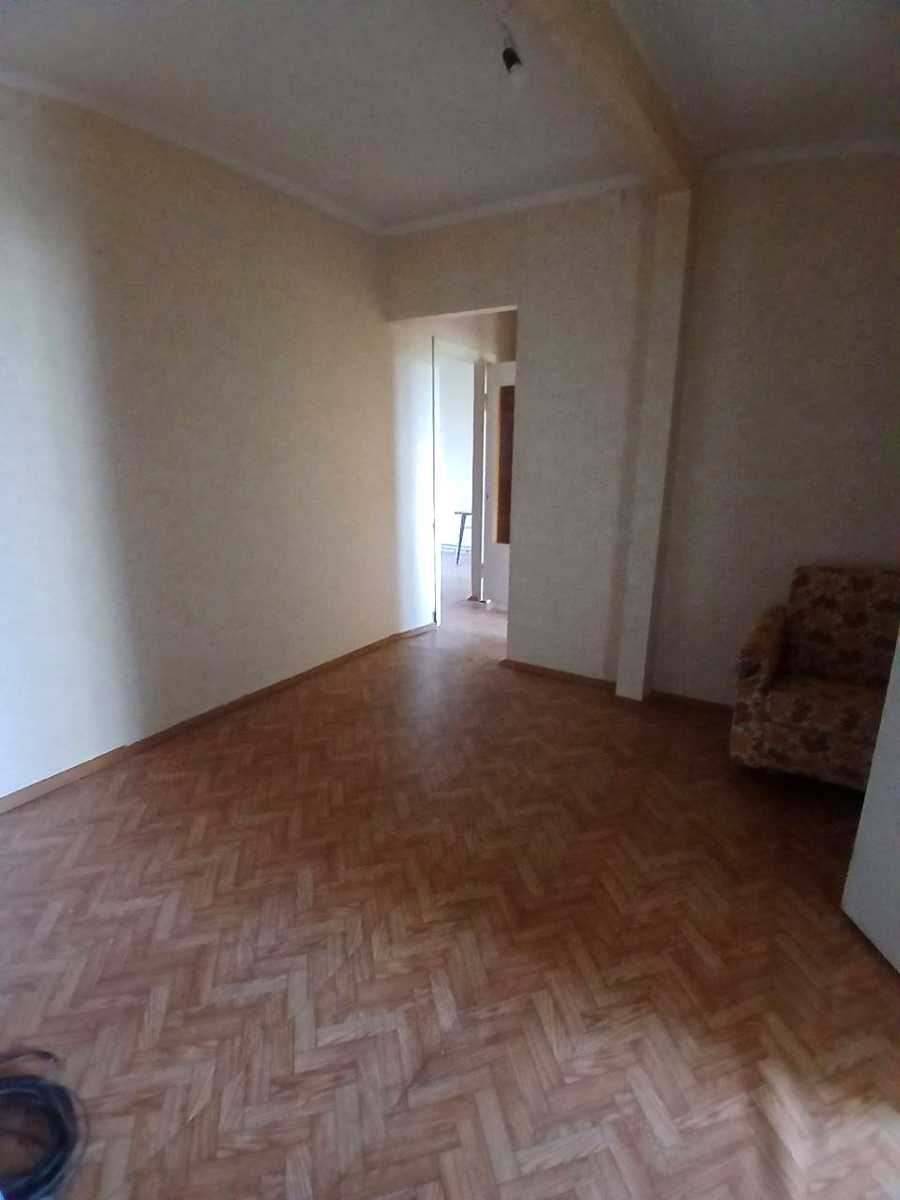 1875318476776178