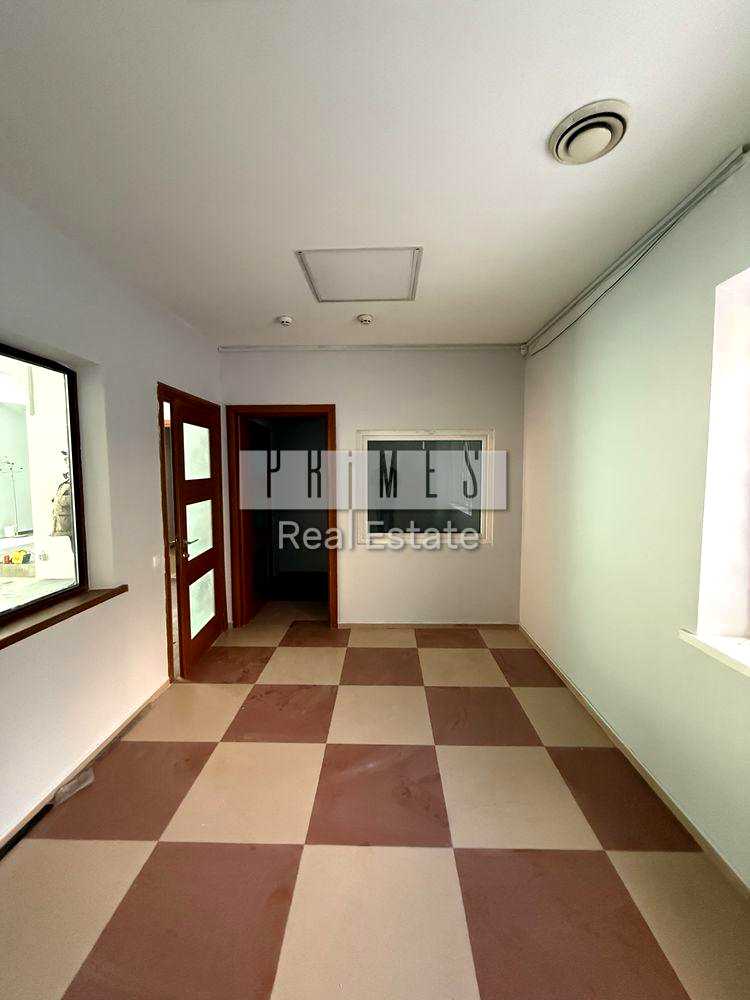 1875318558447391