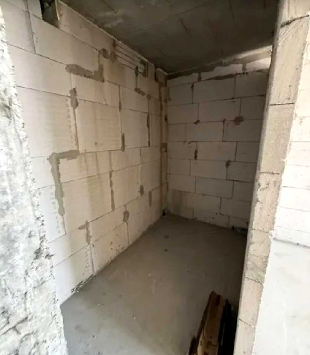 1875319522857049