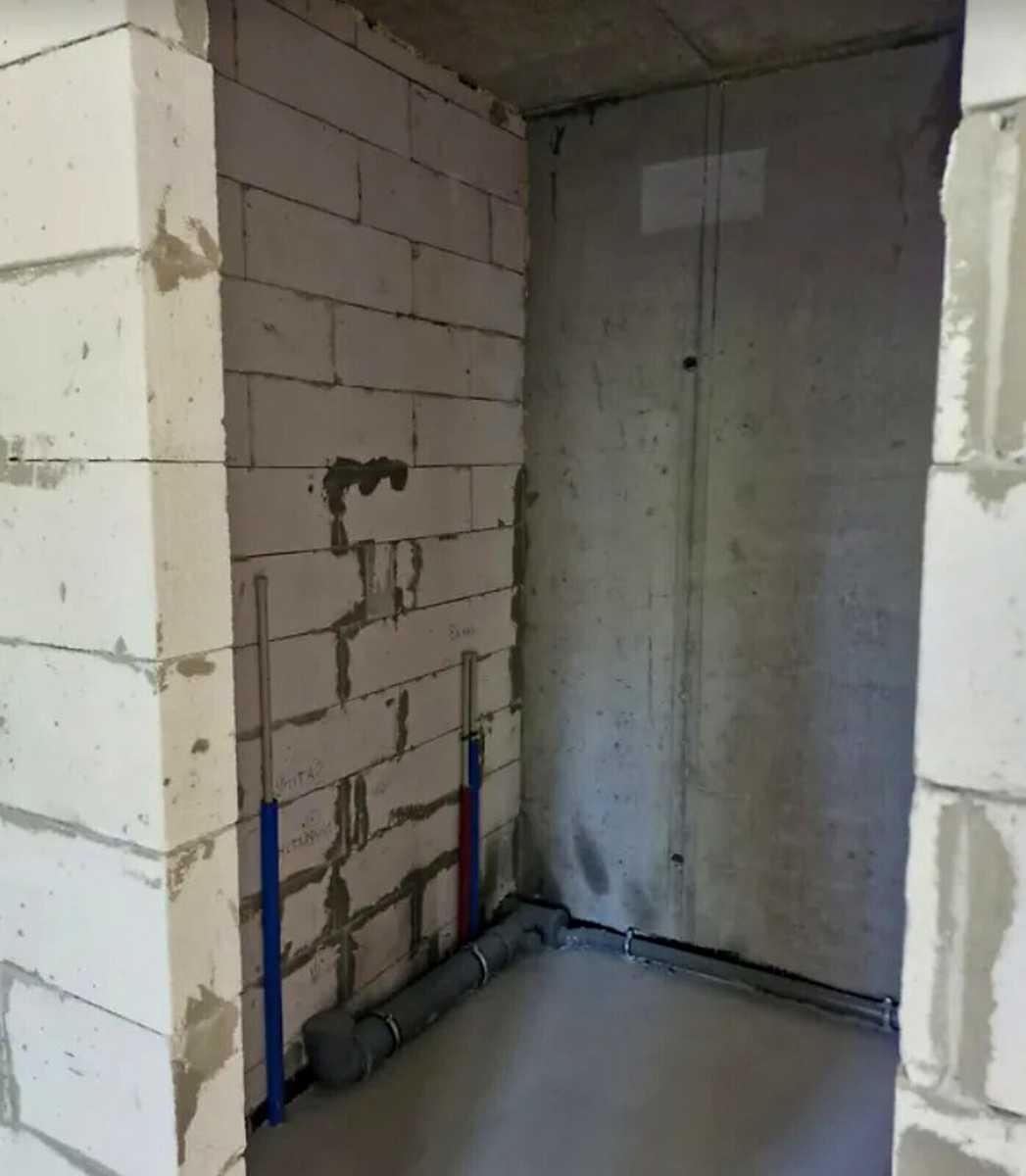 1875325730609513
