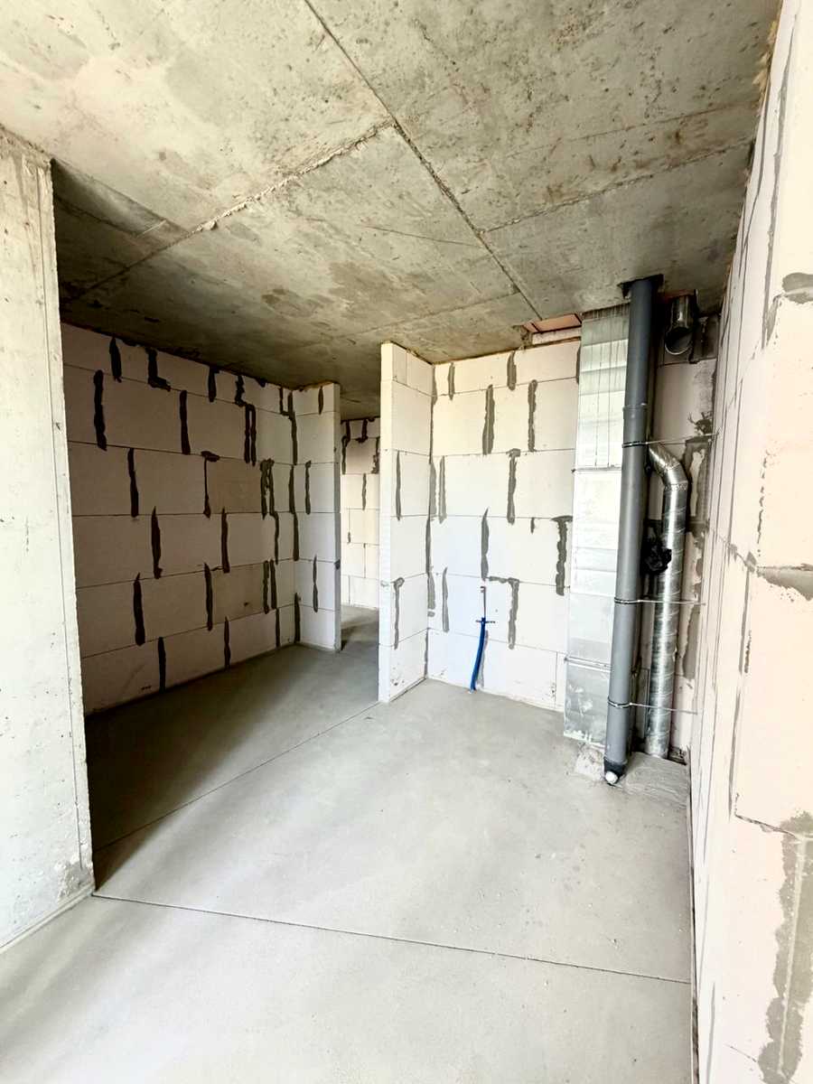 1875327038335058