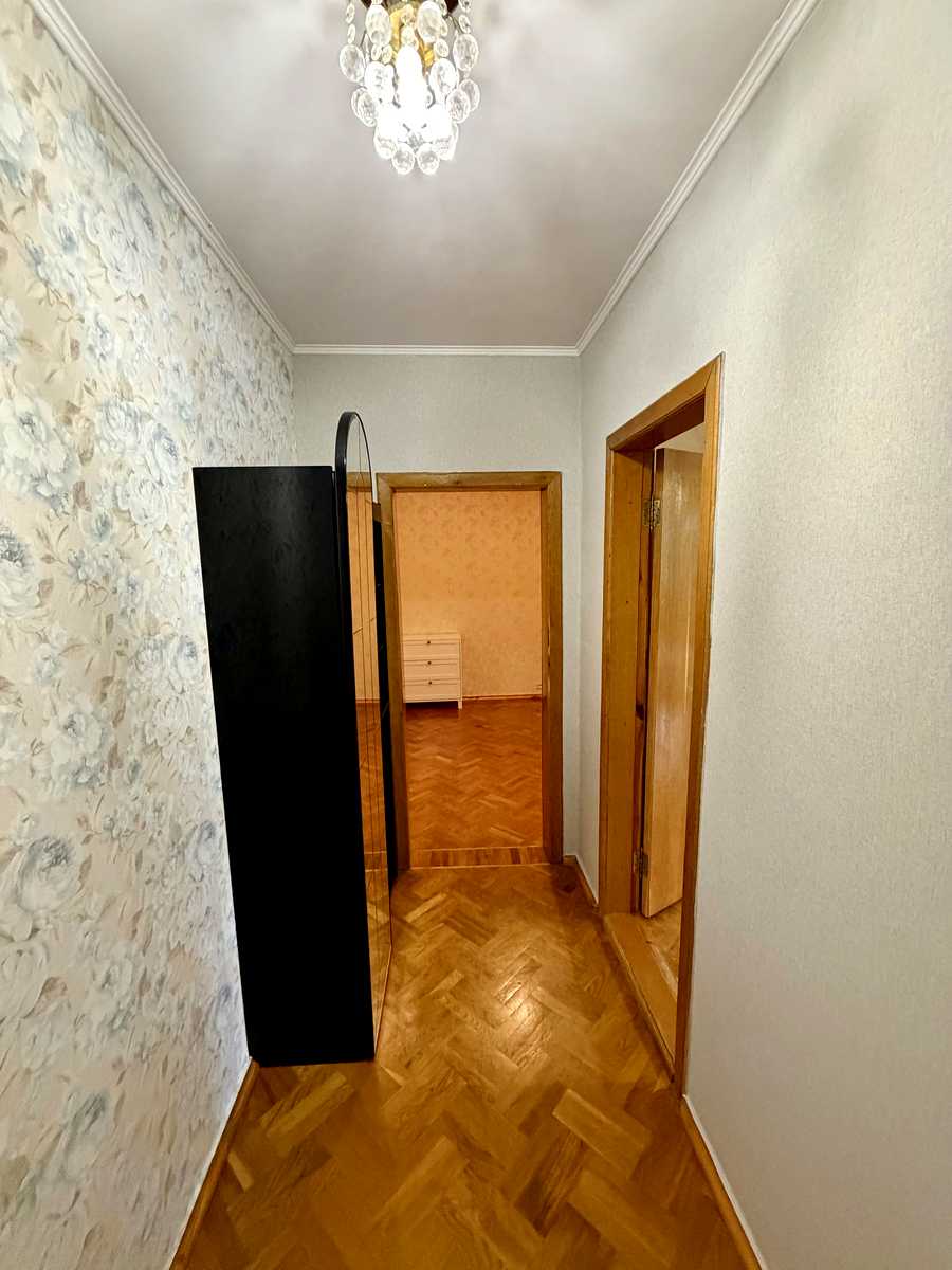 1875328026379706