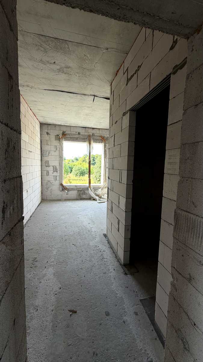 1875328201234885
