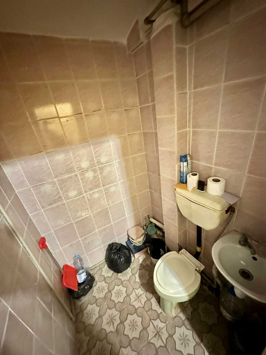 1875328663877012