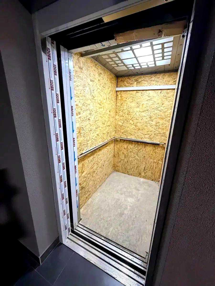 1875329329240449