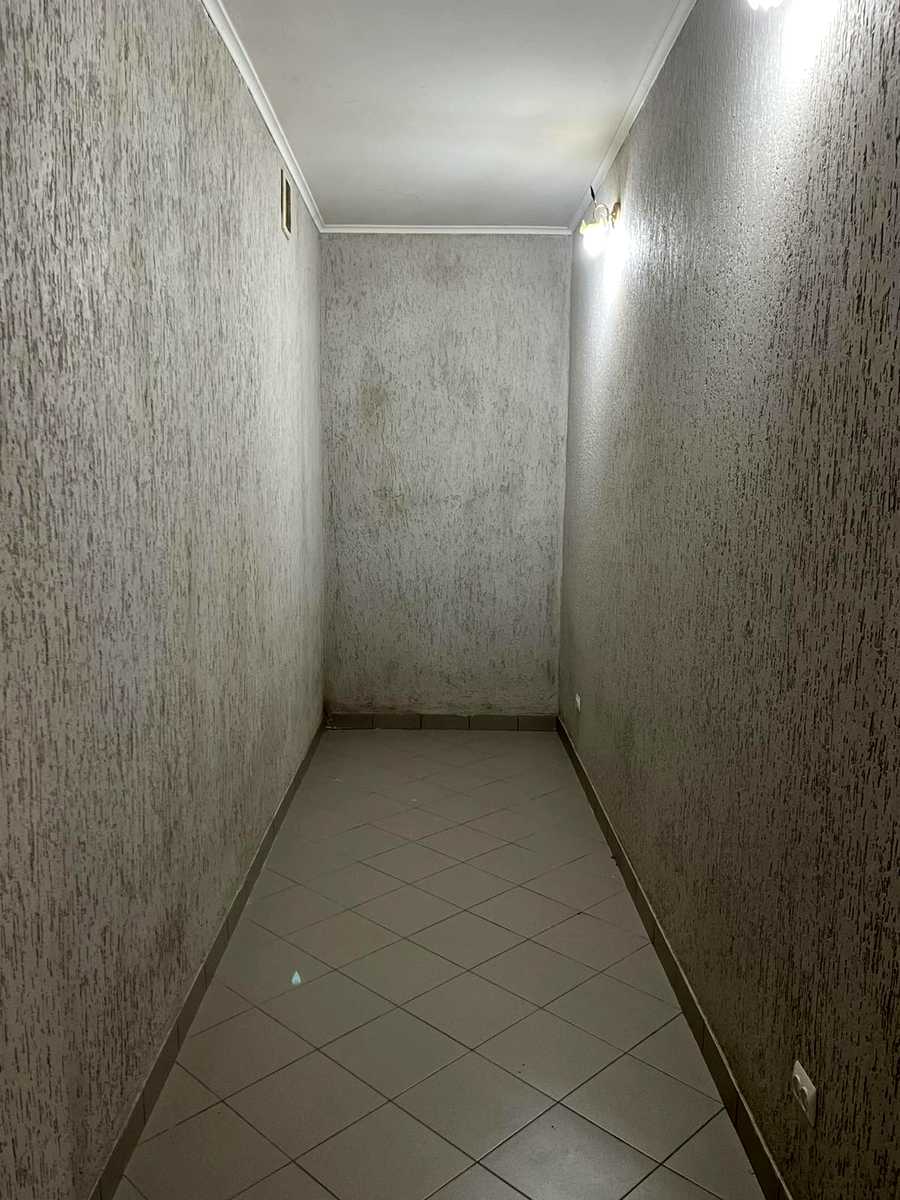 1875329651831386