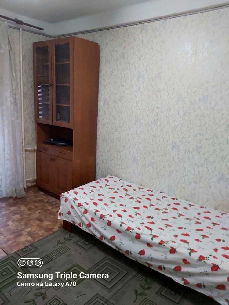 1875334846464301