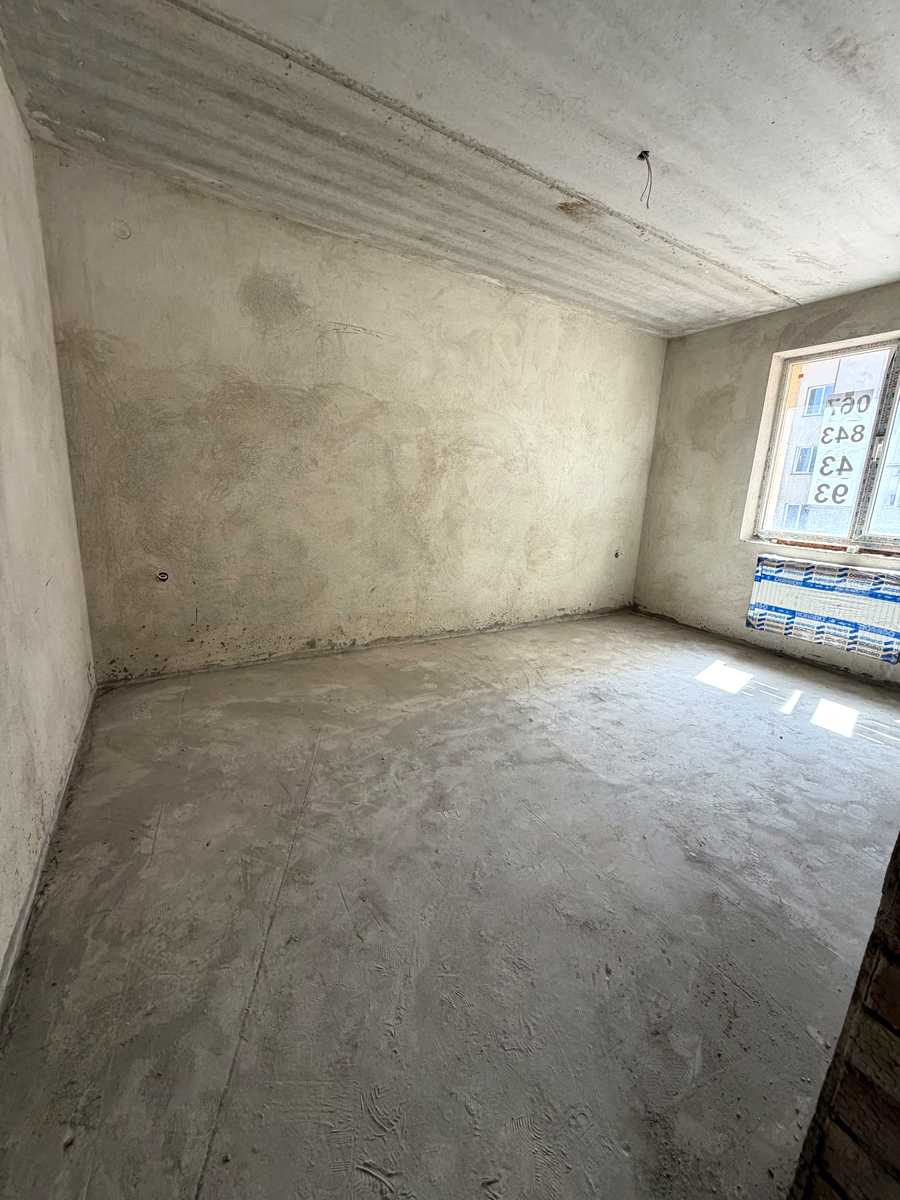 1875343596522811