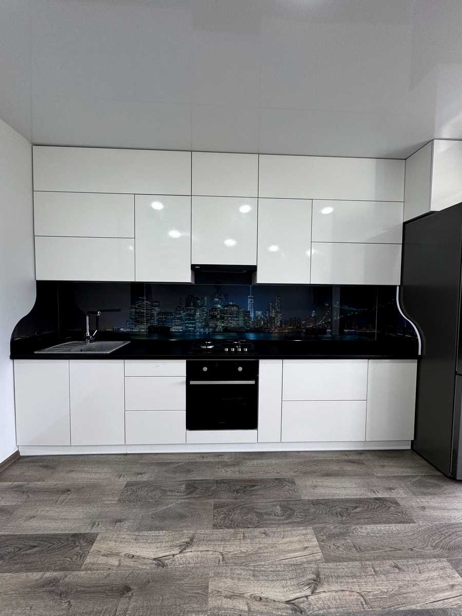 1875343758338459