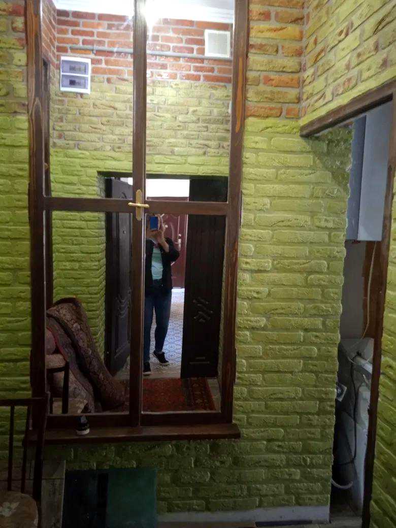 1875350056559210