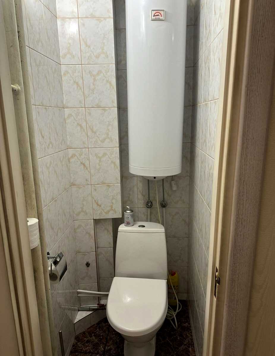 1875379360758117
