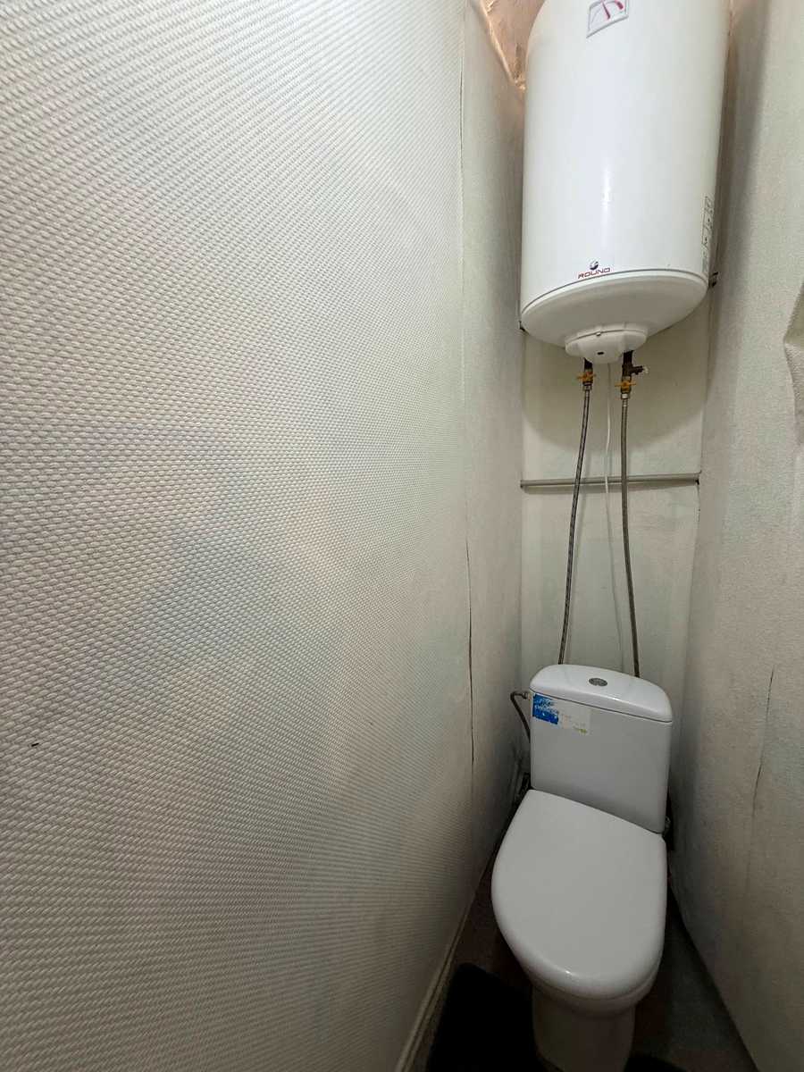 1875381310007093