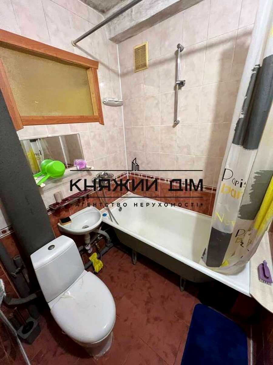 1875385889781719