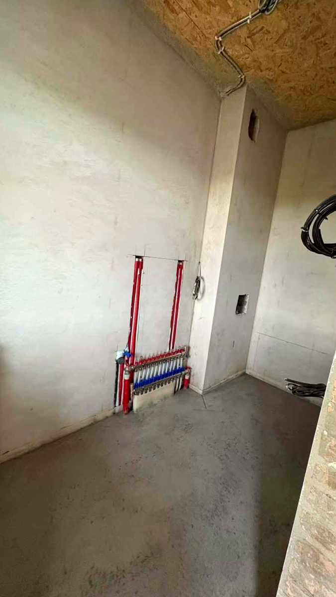1875389561862290