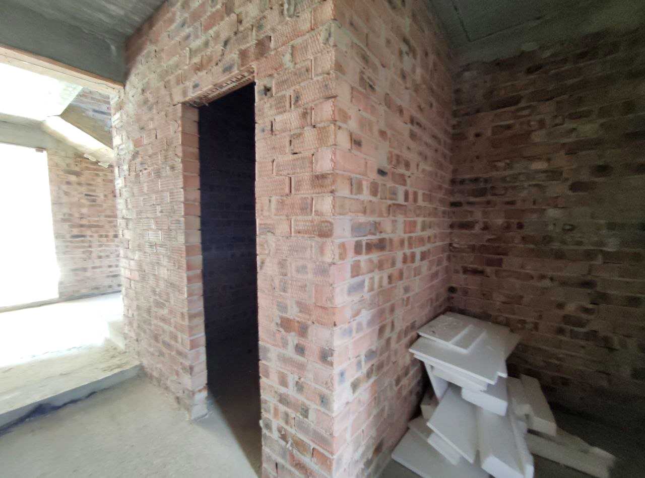 1875389778677572