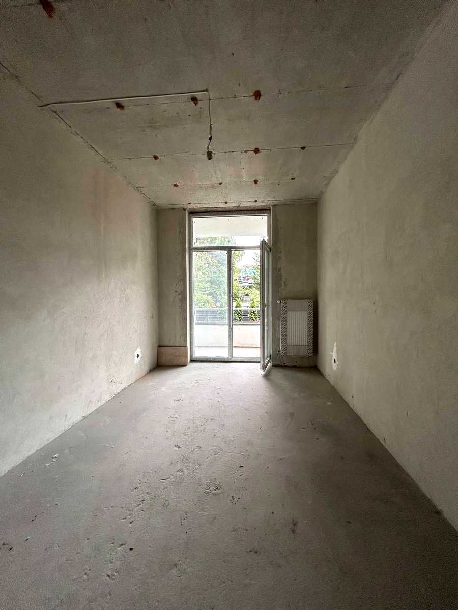 1875390818990630
