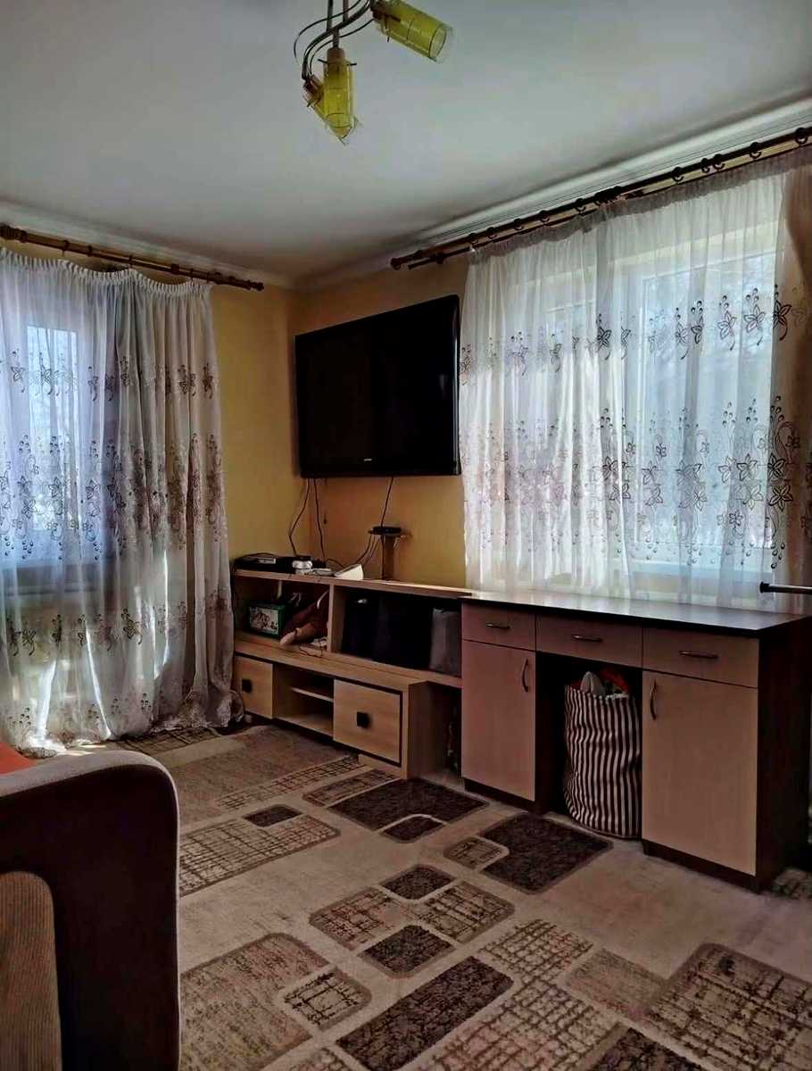 1875390872755879