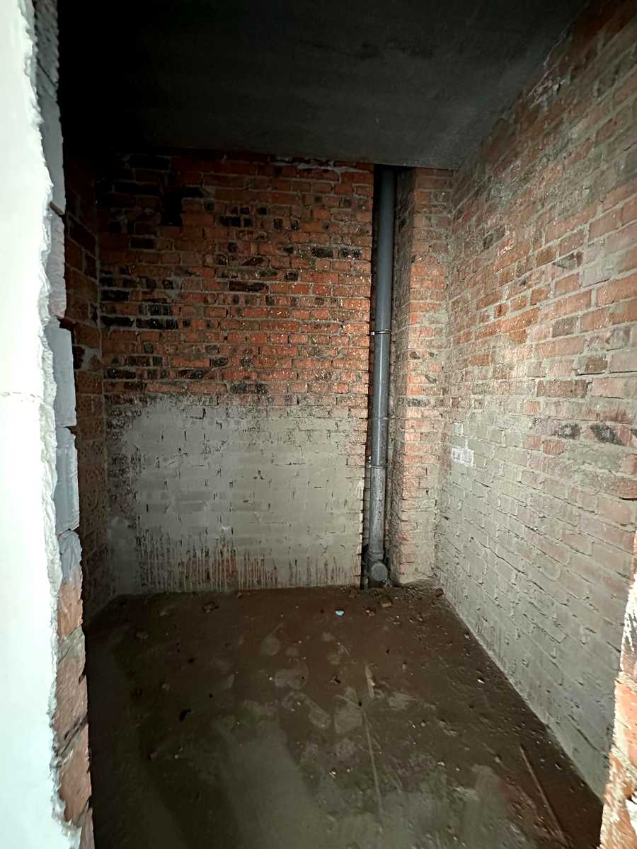 1875391998612553