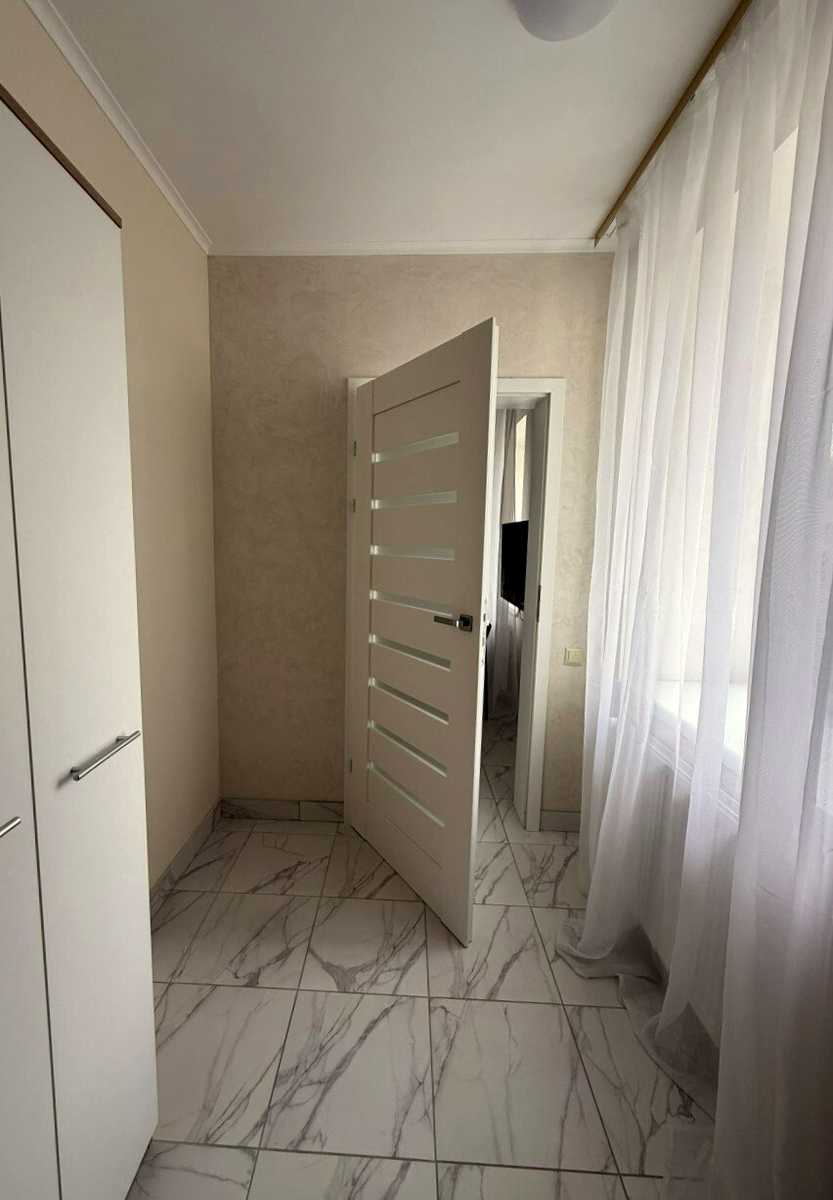 1875392230418200