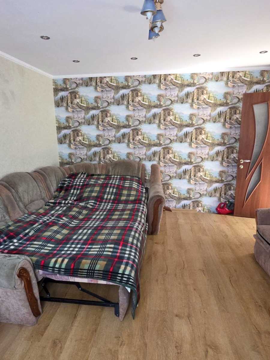 1875392284129808