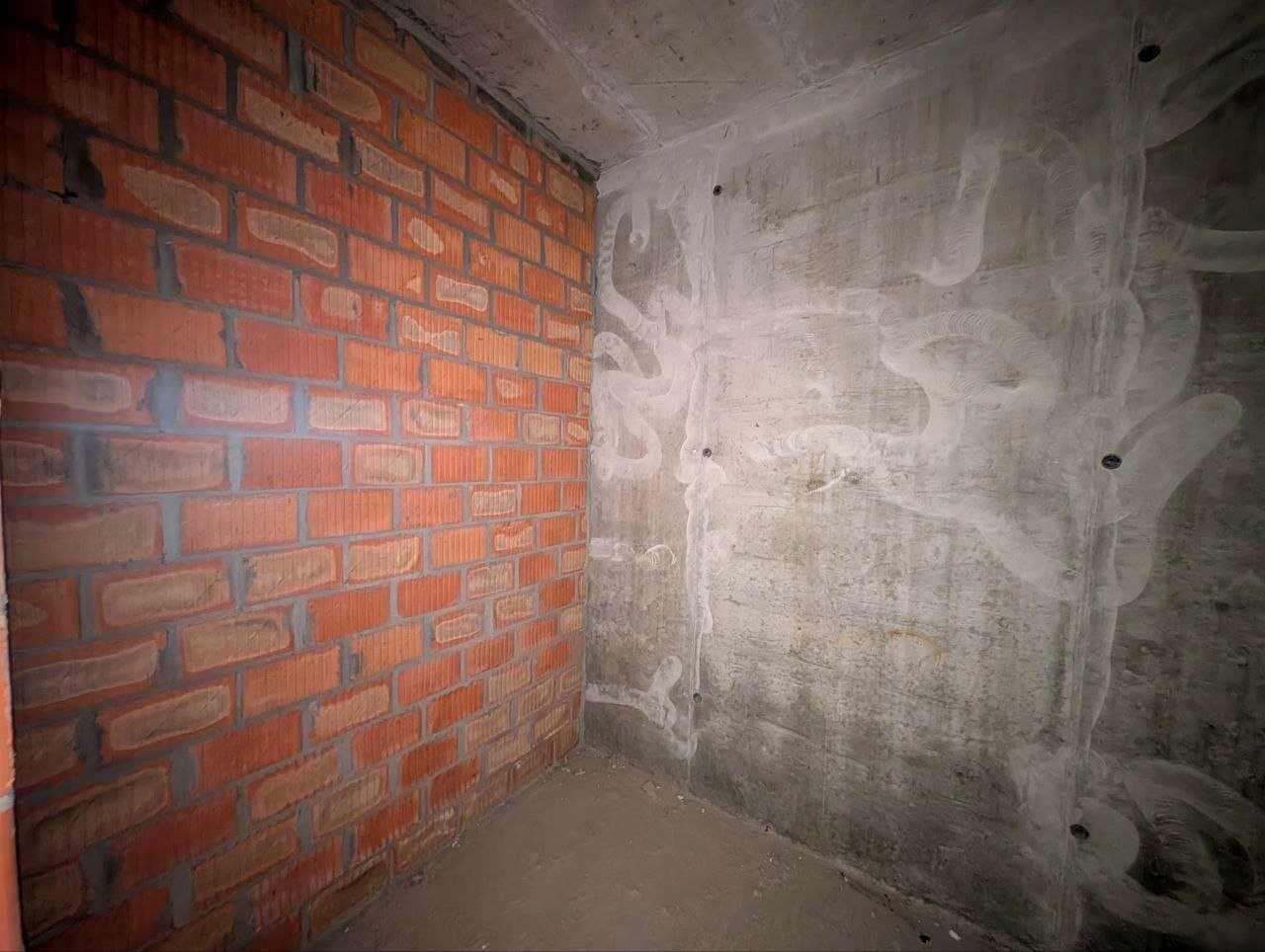 1875393589911665