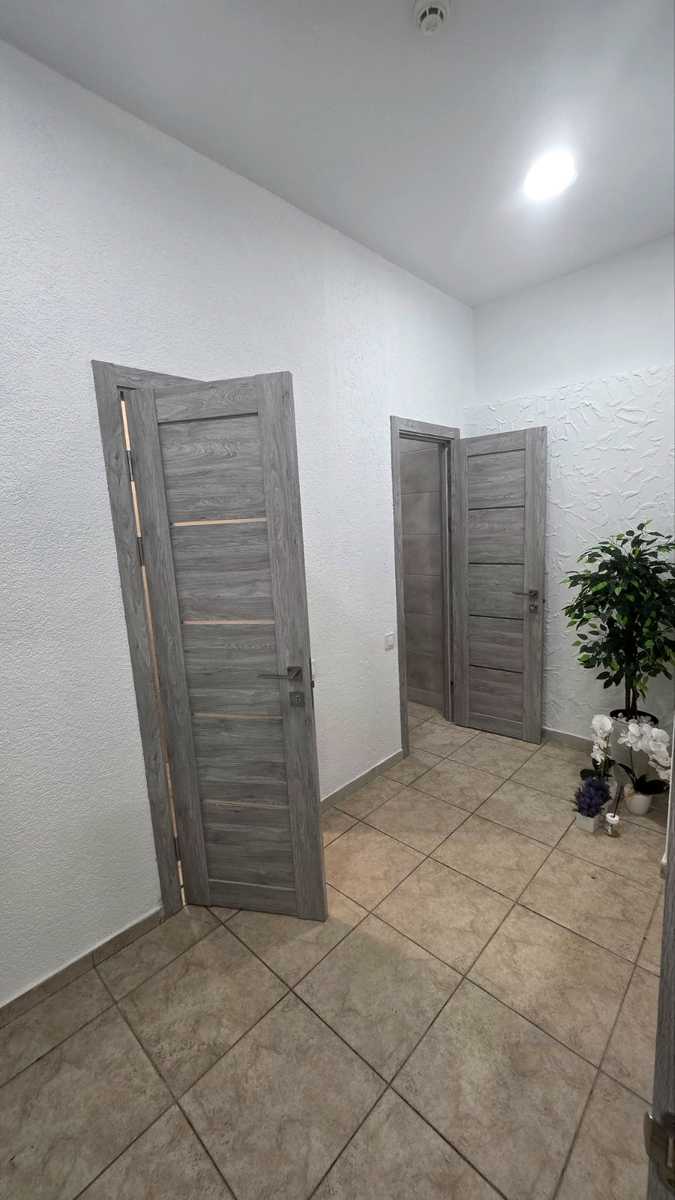 1875393813600743