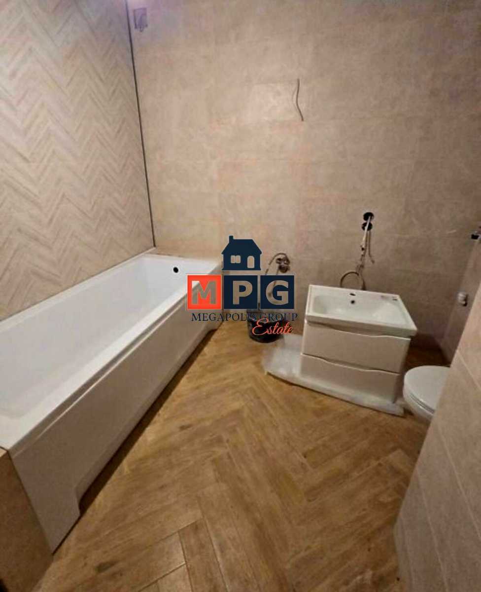 1875395609850430