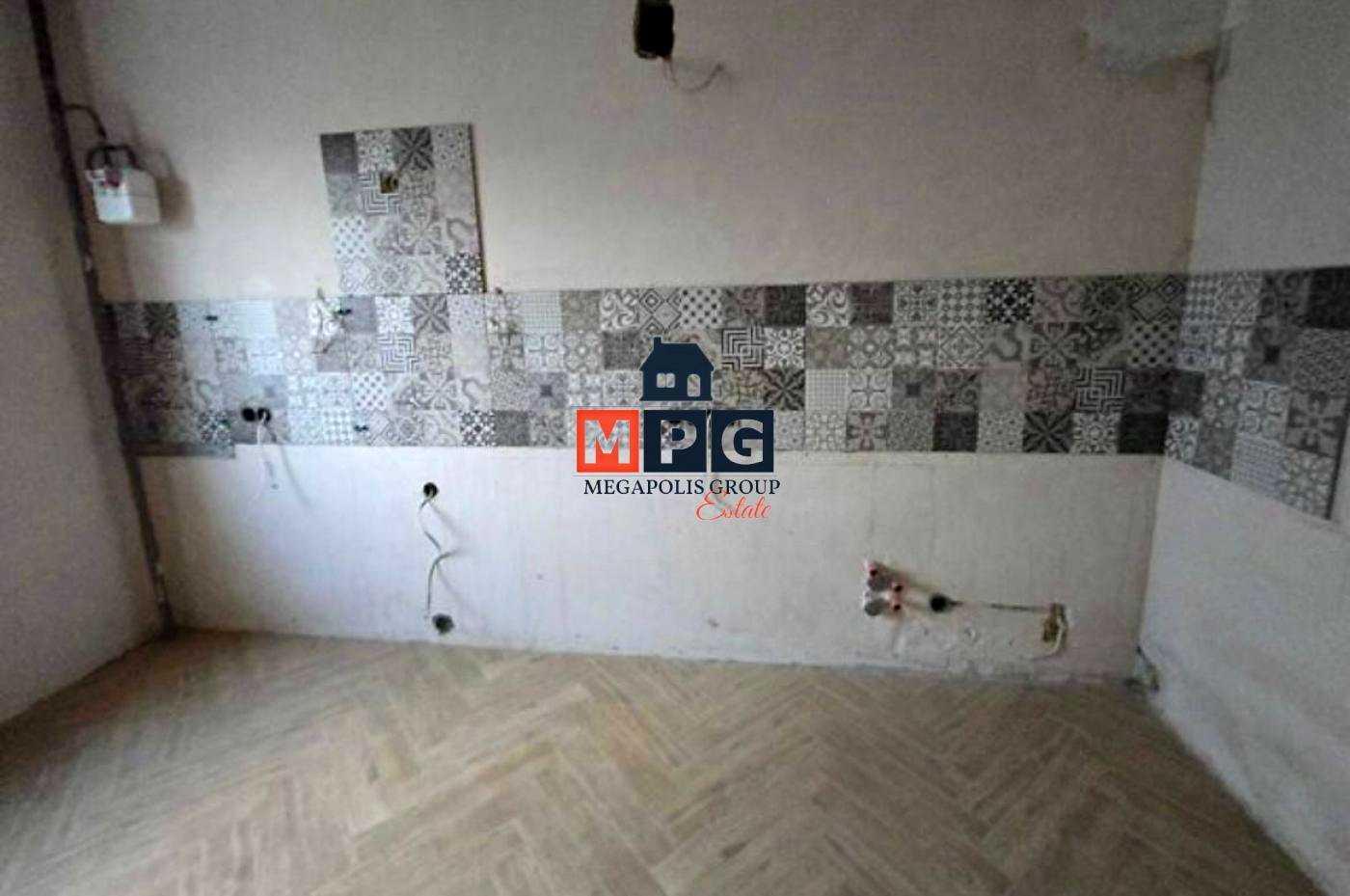 1875395610185094