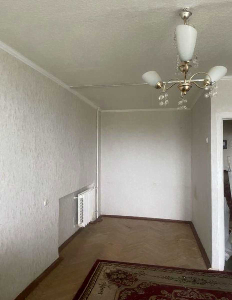 1875397624329744