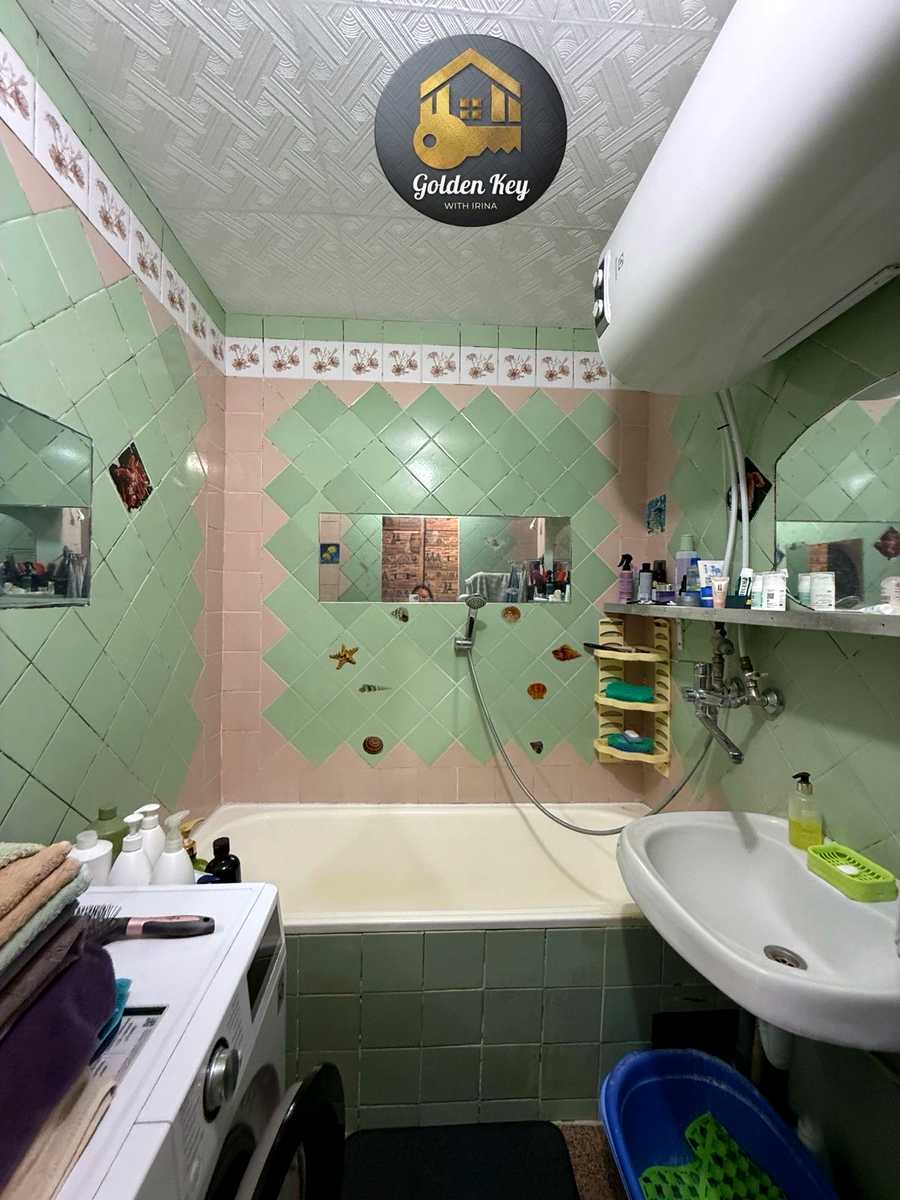 1875398087153502
