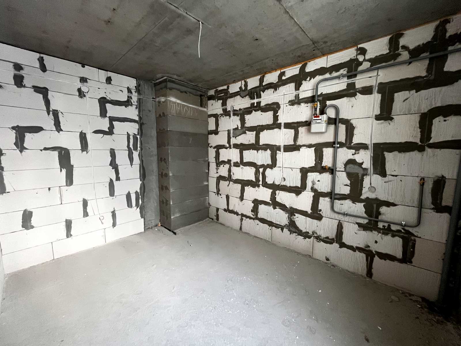 1875399791665775
