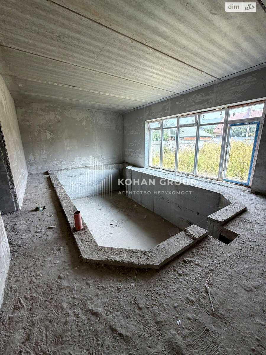 1875400074396660