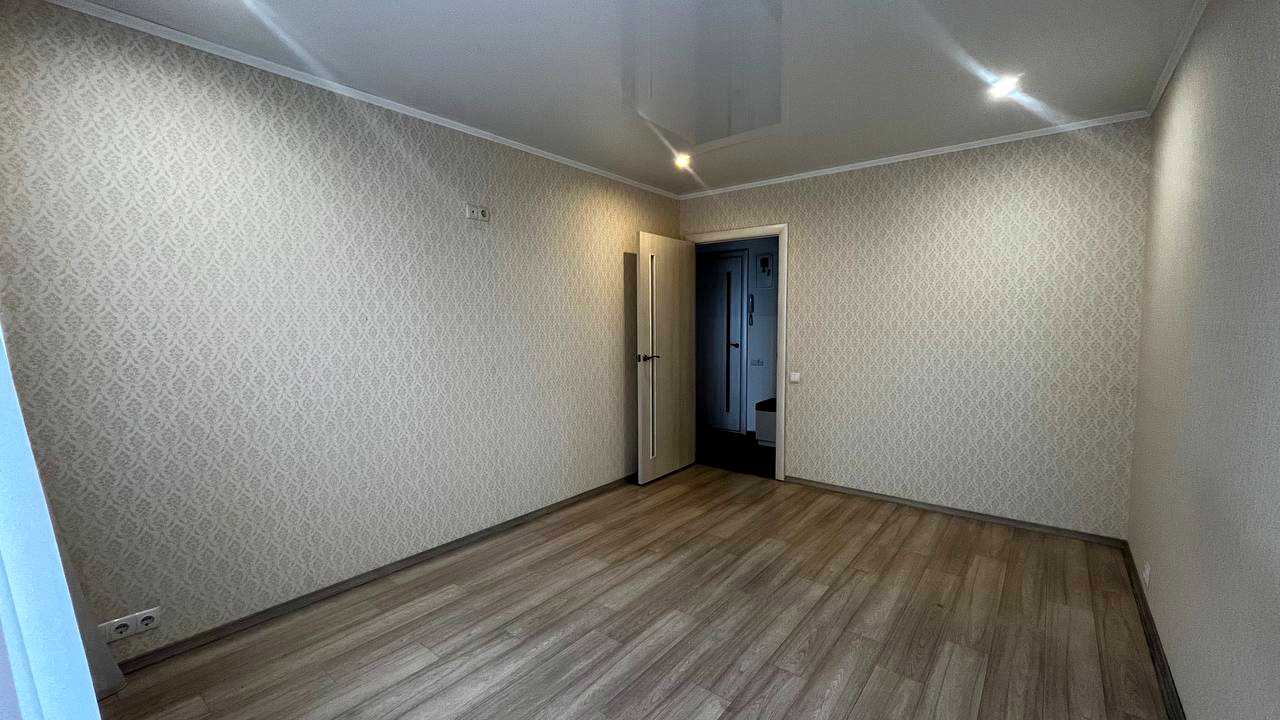 1875401476629632
