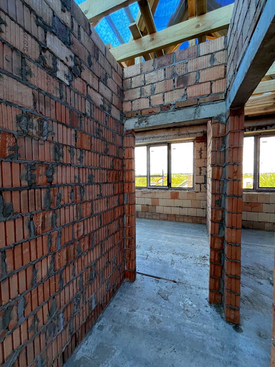 1875407385572067