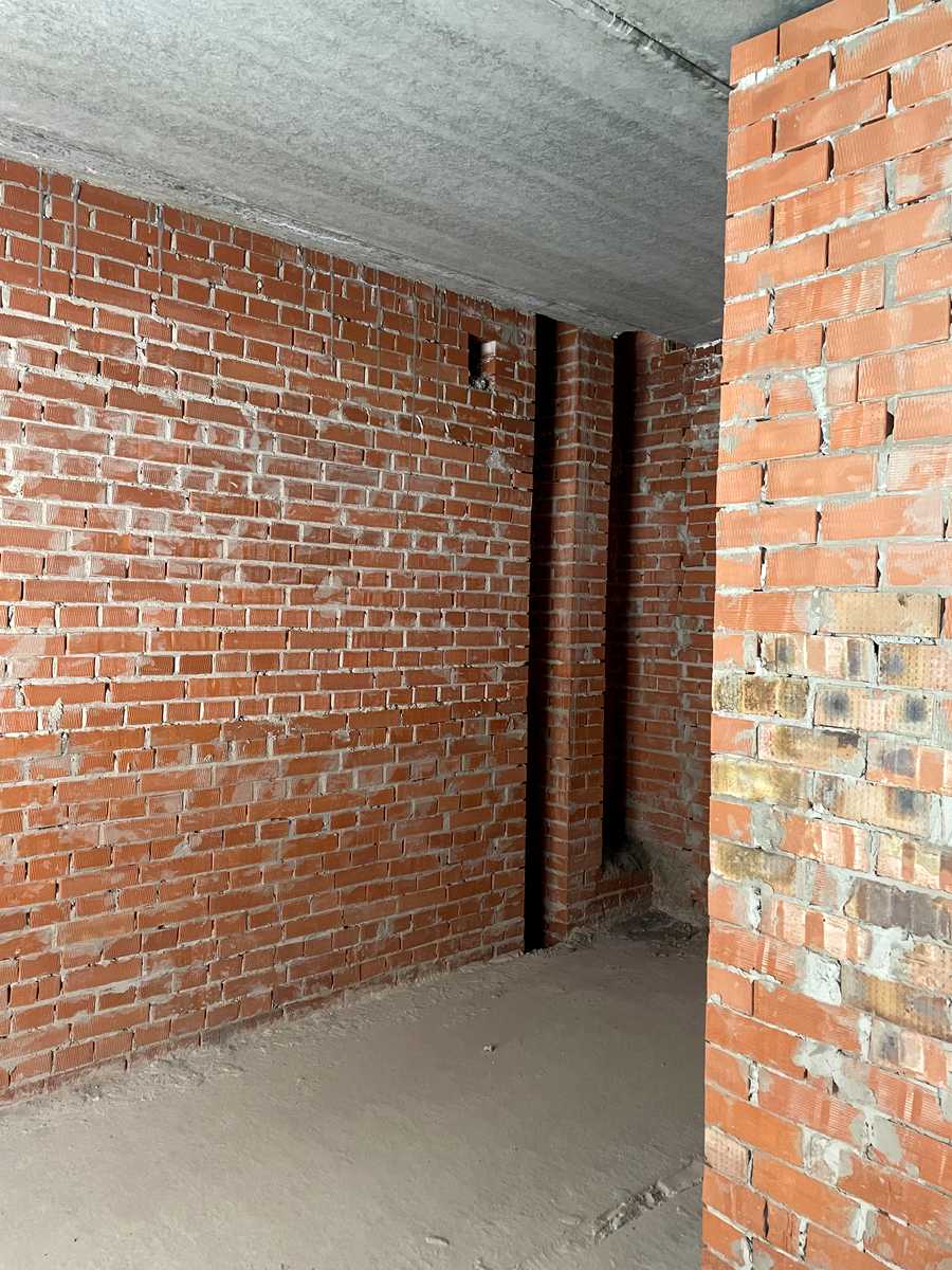1875407845277200