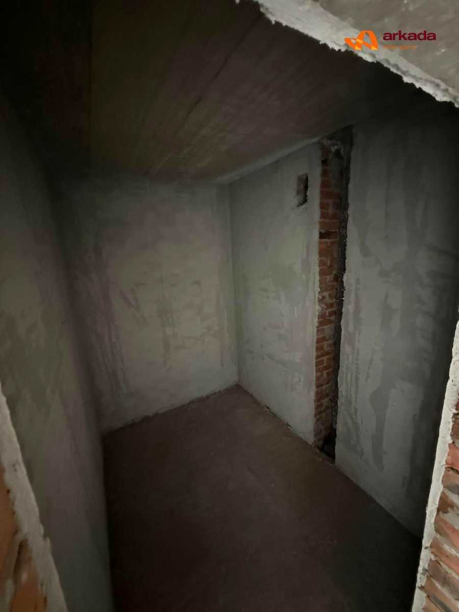 1875408683160029