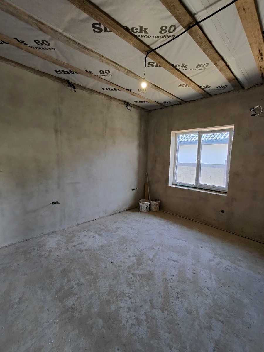 1875409662910915