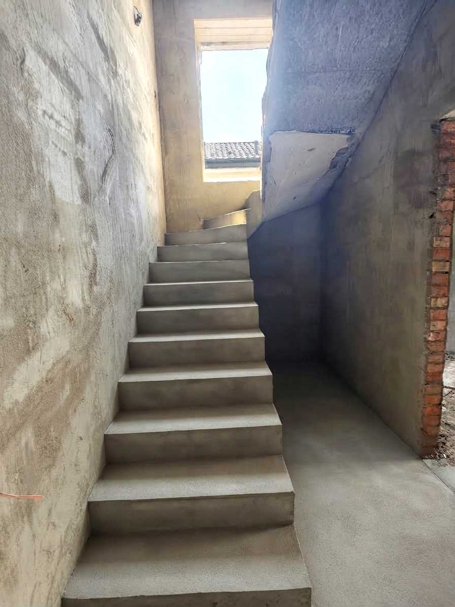 1875417064153917