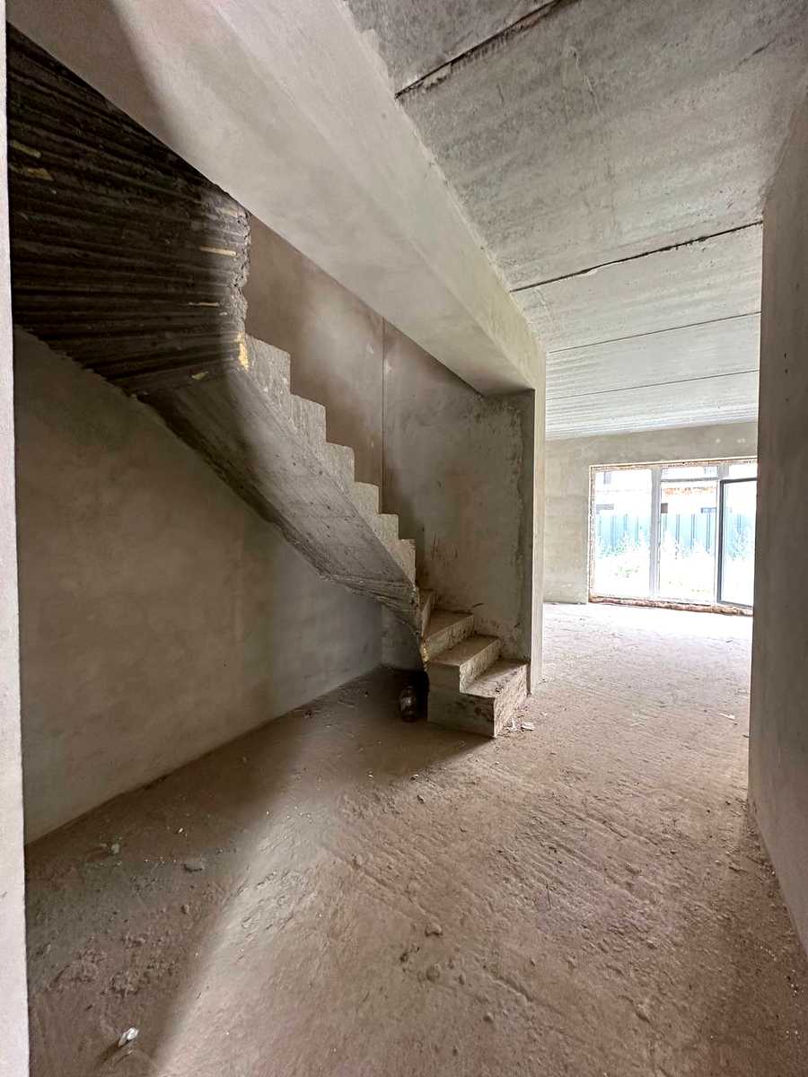 1875420610936208
