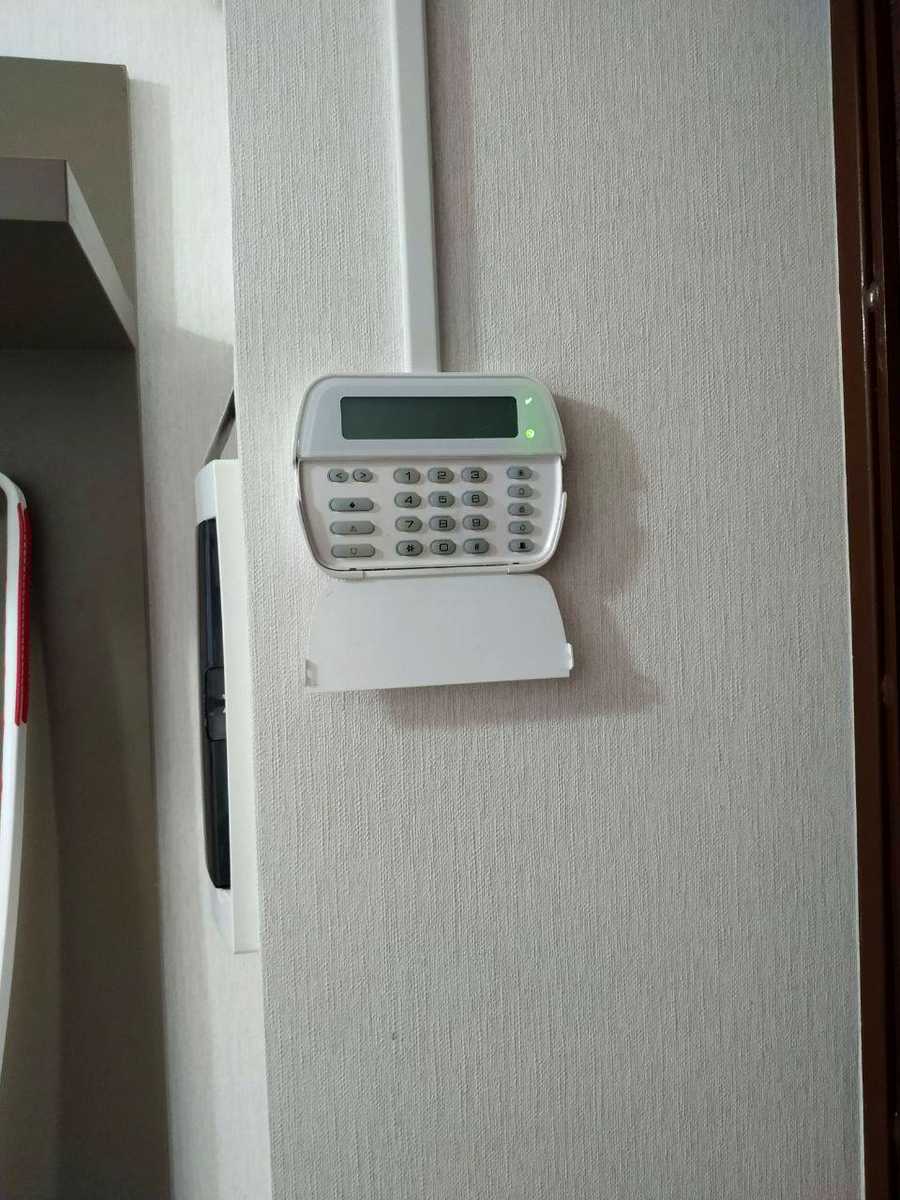 1875428619415937